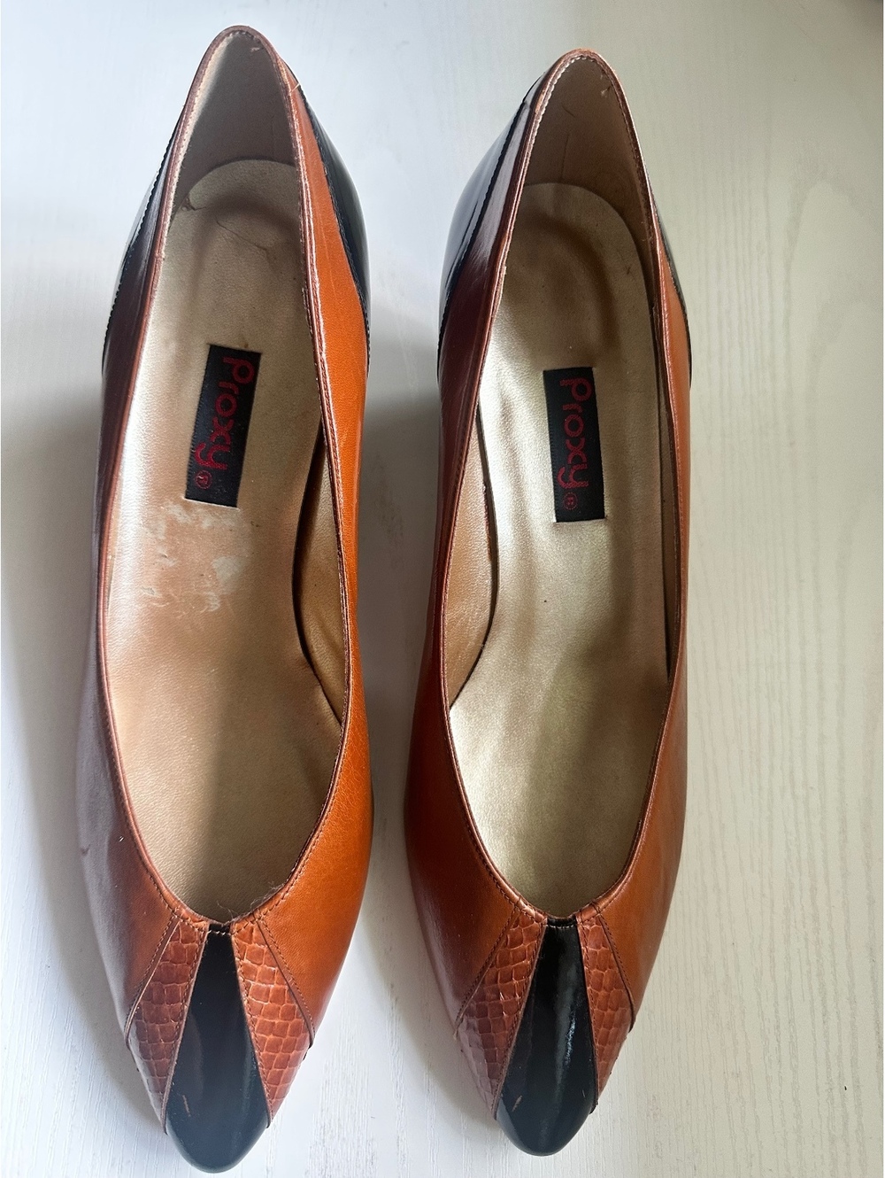 Vintage 80s Proxy Brown Black Leather Pumps Heels Size 10 Made in Spain